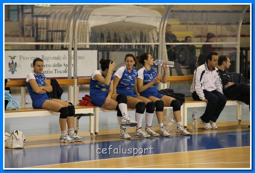 130120 volley 142_tn.jpg
